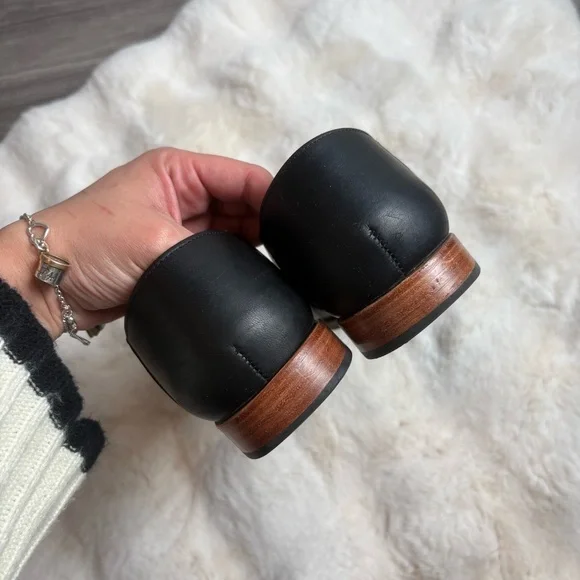 Patina Portland pointed toe leather loafer flat in black - 8 - Picture 5 of 12